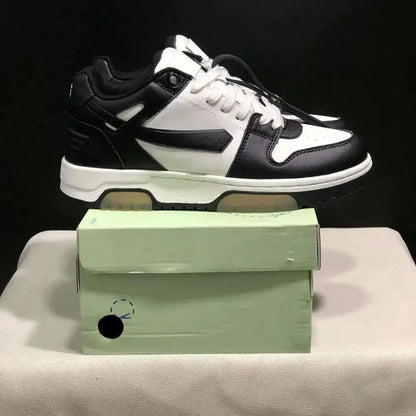 woman men Designer Sneakers 
 Top Suede Leather